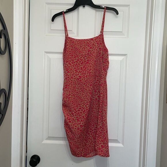 ✨J.O.A Ruched Minidress Pink Leopard Dress, NWT - Picture 11 of 11